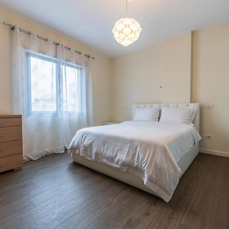 Hotel Elior Тирана Екстериор снимка