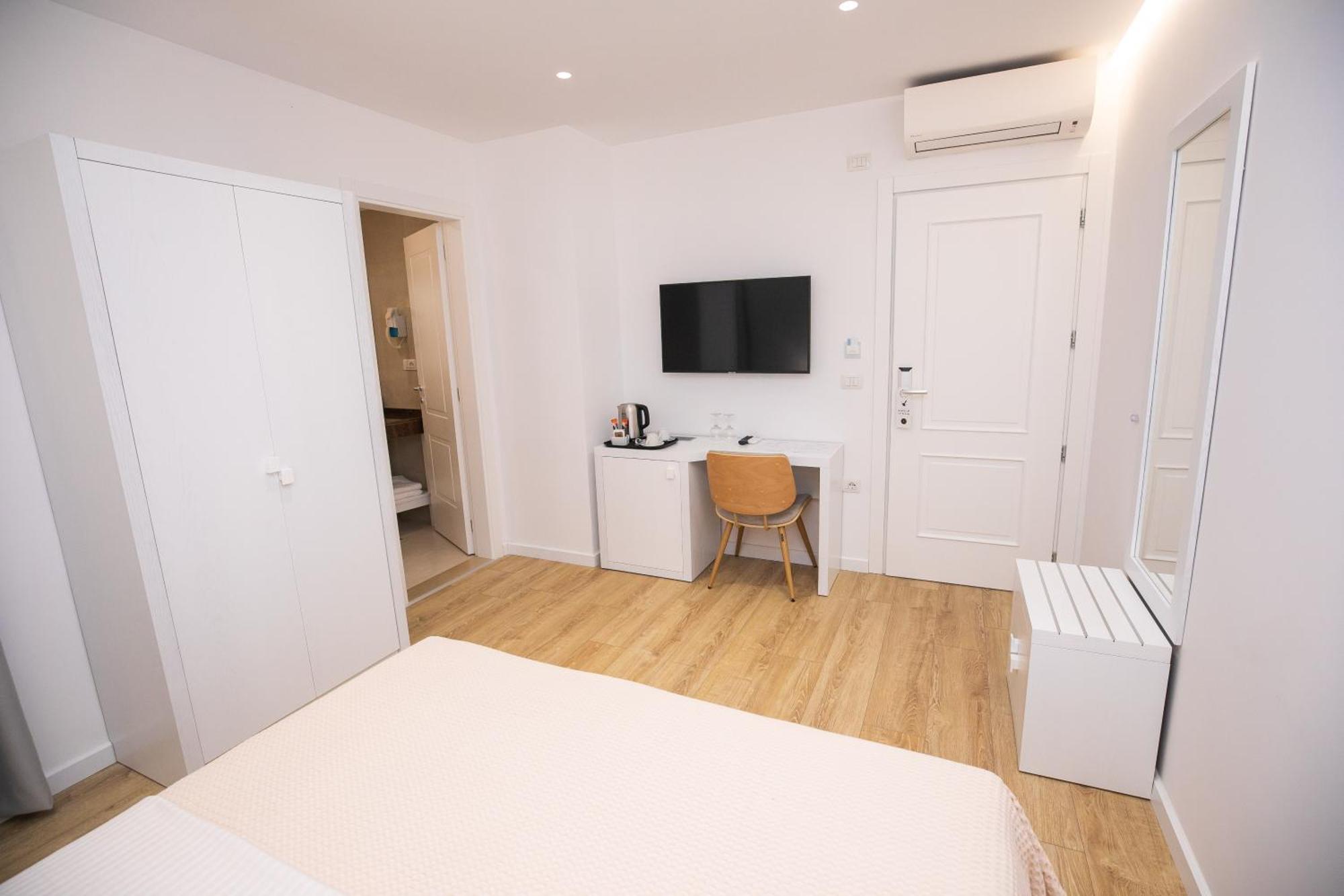 Hotel Elior Тирана Стая снимка