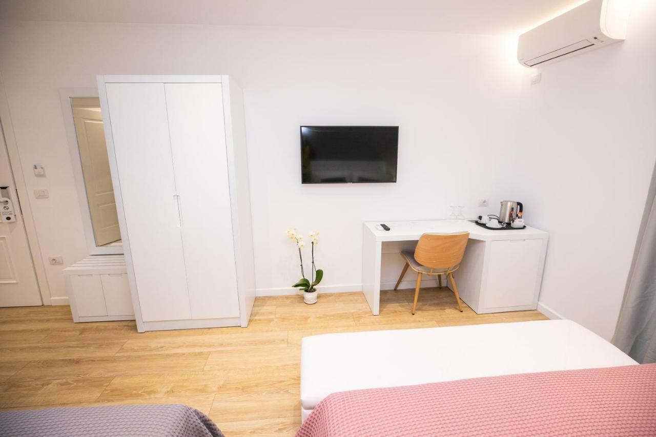 Hotel Elior Тирана Екстериор снимка