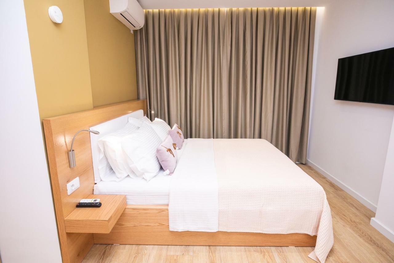 Hotel Elior Тирана Екстериор снимка